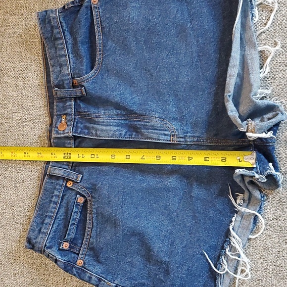 PINK by Victorias Secret High Rise Wedge Shorts Size 30 - Picture 9 of 10